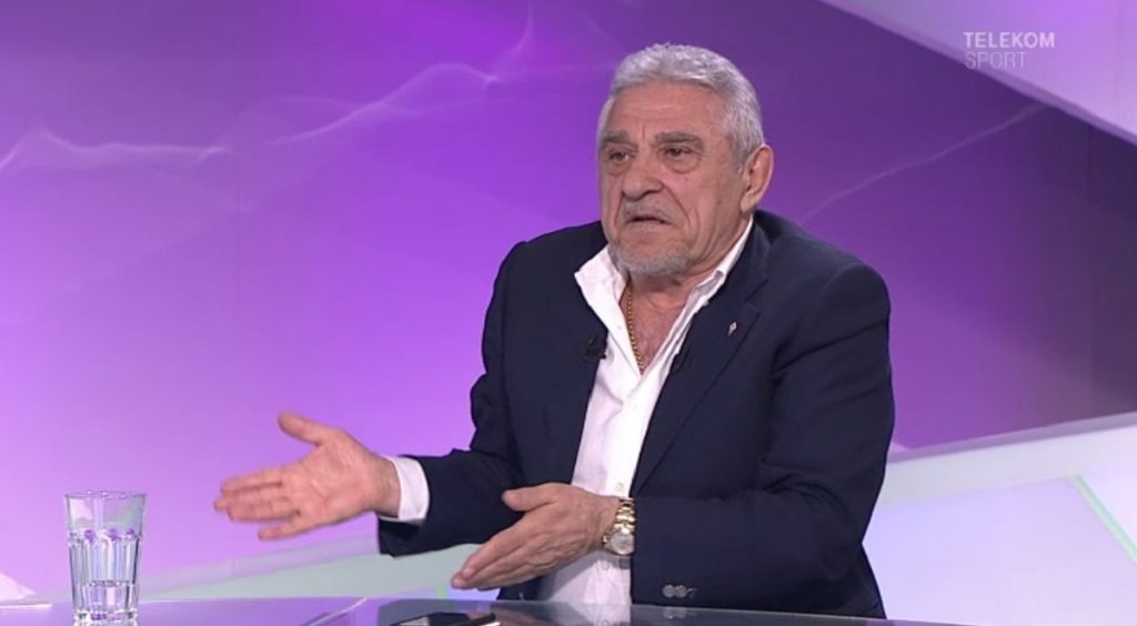 giovanni-becali-scuipa